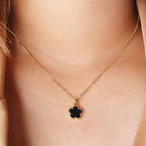 Sleek Mother of Pearl & Stainless Steel Necklace - Everyday Elegance